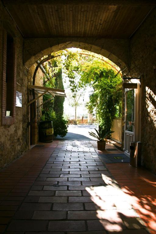 Logis Auberge Cote Jardin Hotel Lezignan-Corbieres Luaran gambar